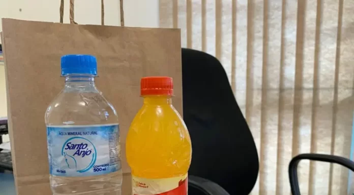 Saúde de Jacinto Machado entrega kits alimentação a pacientes em viagem
