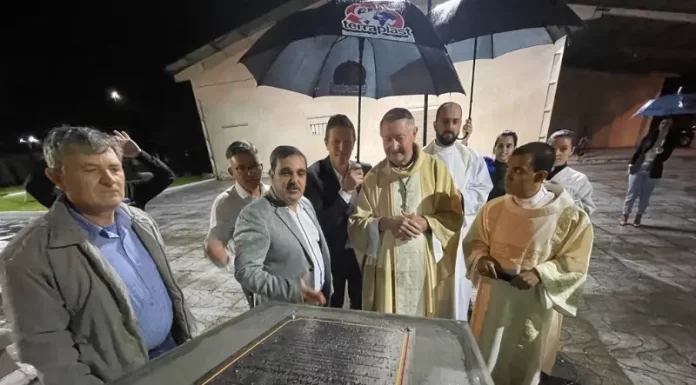 Administração municipal de Santa Rosa do Sul inaugura segunda praça revitalizada