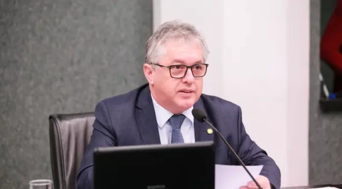 Deputado Tiago Zilli aprova audiência pública sobre obras atrasadas e transferências especiais