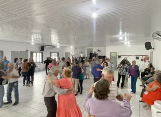 Terceira Idade celebrou o Dia das Mães com tarde festiva em Jacinto Machado