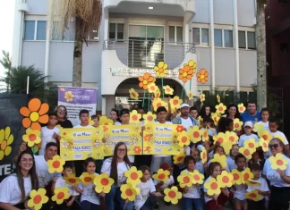 Campanha Faça Bonito percorre as ruas Sombrio