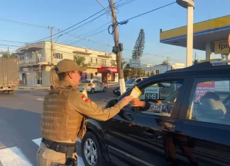 Detrasom de Sombrio realiza ações para o Maio Amarelo