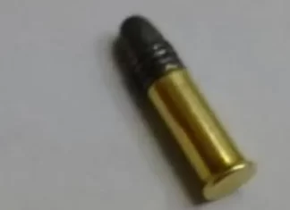 Jovem encontra munição e entrega à Polícia