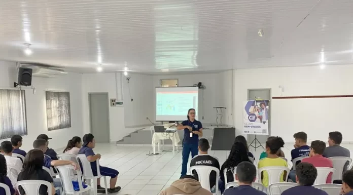 Projeto Preparo Jovem orienta sobre entrada no mercado de trabalho