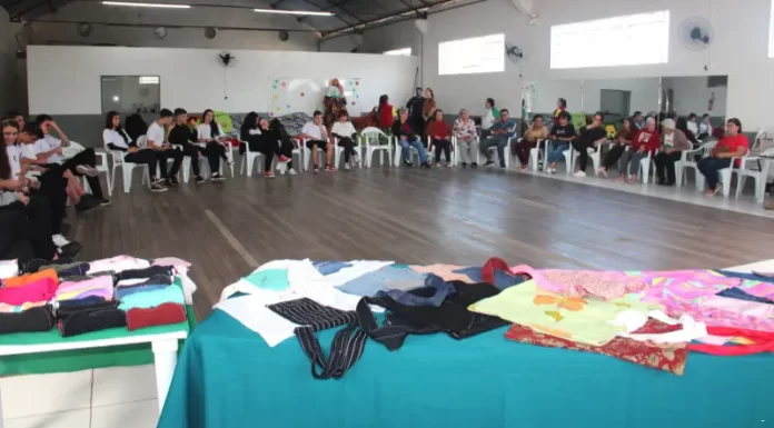 Parceria entre o CITI e alunos sombrienses produz bolsas ecologicamente corretas