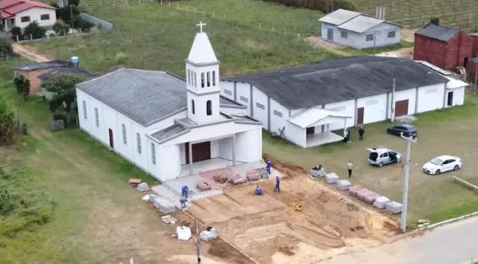 Sombrio: Praça da comunidade do Campo D’água já foi iniciada