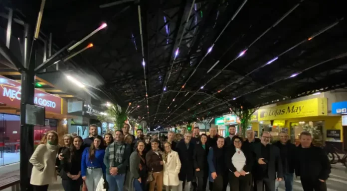 Muita Emoção na Inauguração da Rua Coberta de Sombrio