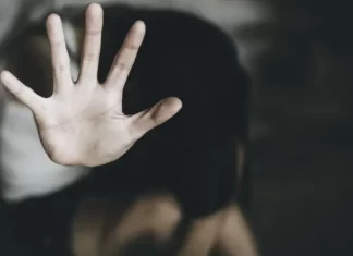 Jovem denuncia avô de consideração por importunação sexual em Balneário Gaivota