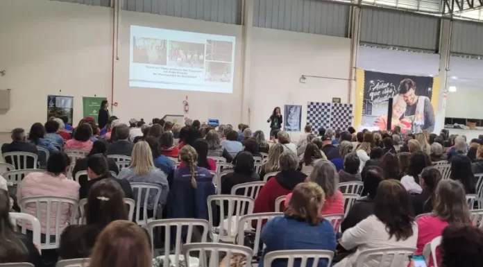 Cooperja reúne centenas de pessoas em ações do dia de Cooperar