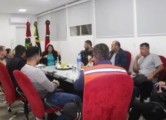 Prefeitura de Sombrio e Defesa Civil realizam reunião de ações para as fortes chuvas