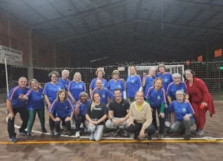 Equipe de Câmbio faz amistoso com Torres/RS