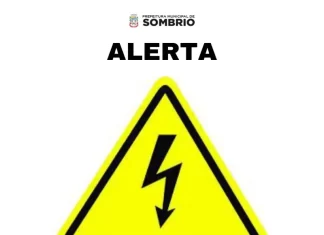 Sombrio: Prefeitura e Defesa Civil alertam sobre postes danificados