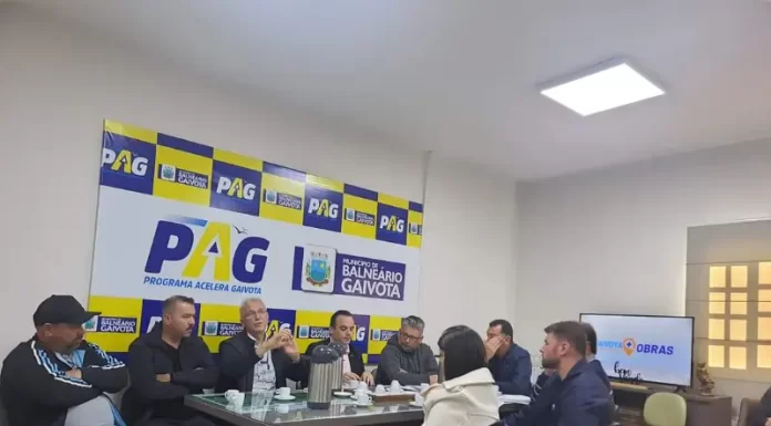 Prefeito Kekinha decreta suspensão imediata da cobrança pela gaivota saneamento