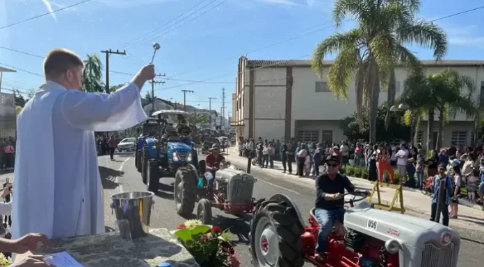 Uma festa memorável marca os 65 anos de Jacinto Machado