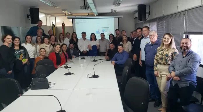 Prefeitos e gestores de Saúde da Amesc pedem prioridade nas cirurgias de Alta Complexidade