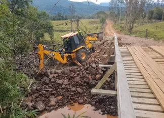 Prefeitura de Praia Grande realiza obras de recuperação após fortes chuvas