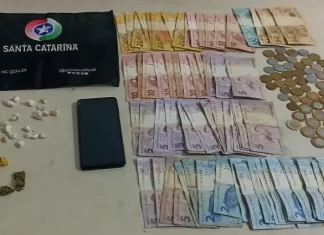 Apreensão Significativa de Drogas na Favela do Ucca em Araranguá e menor com varias passagens a apreendido