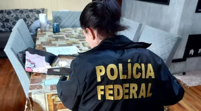 Meleiro: PF prende homem que produziu e divulgava material pornográfico infanto-juvenil na internet