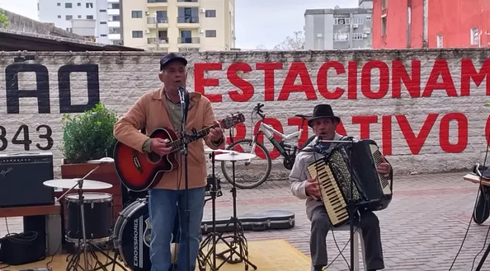 Arraial Cultural de Sombrio faz pré-lançamento no Sábado Mais