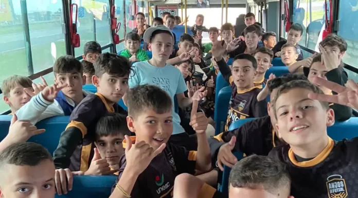 Jacinto Machado estreia com duas vitórias no Regional do Anjos do Futsal