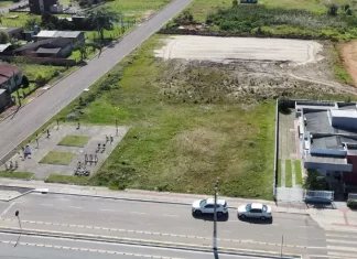 Iniciada a construção da quadra poliesportiva em Santa Rosa do Sul