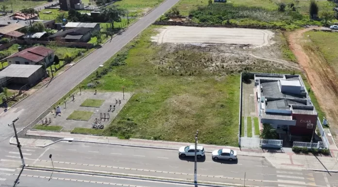 Iniciada a construção da quadra poliesportiva em Santa Rosa do Sul