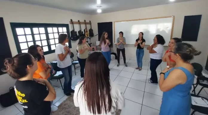 Parceria entre IFC e Prefeitura de Sombrio realiza Ciclo de Capacitações para professores