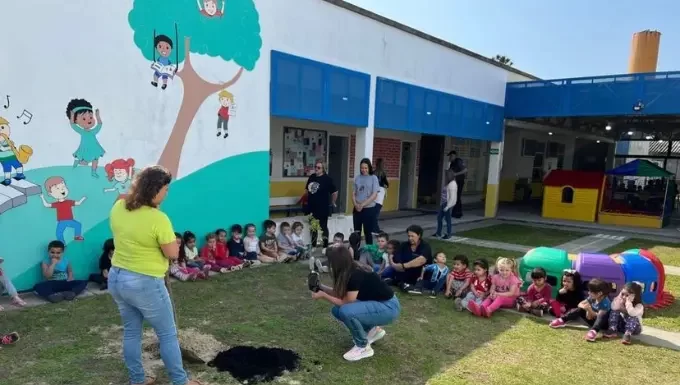 Secretaria de Agricultura da Gaivota distribui mudas nativas no Dia da Árvore