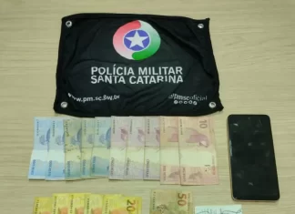 Operação Policial Desmantela Ponto de Tráfico em Praia Grande, SC