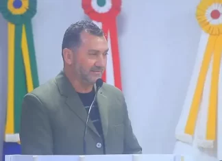 Na tribuna da Câmara, Prefeito Kekinha presta contas do mandato