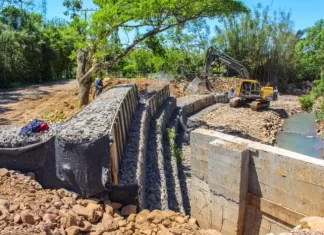 Obras de contenção do Rio Molha Côco vão garantir a segurança dos moradores da Vila Rosa