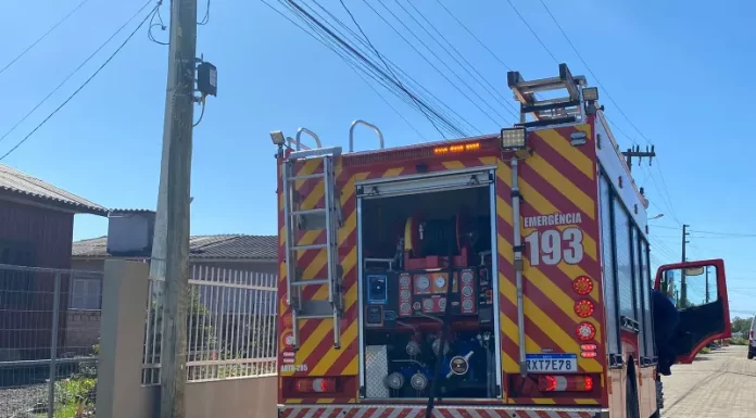 Corpo de Bombeiros registra princípio de incêndio em Sombrio na manha de quarta-feira