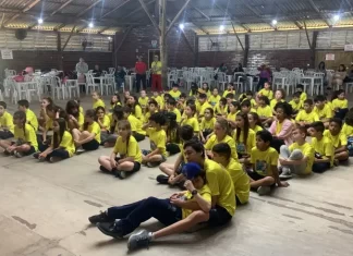 Balneário Gaivota: Projeto Golfinho forma alunos da rede municipal de ensino