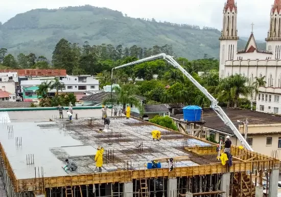 Obras do Hospital Nossa Senhora de Fátima avançam para o segundo pavimento
