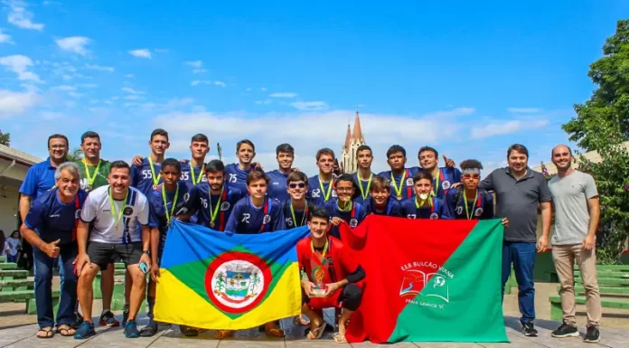 Praia Grande é campeã regional do Moleque Bom de Bola