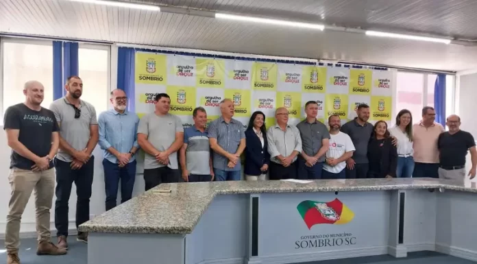 Chefe de Gabinete da Prefeitura Municipal é empossado em Sombrio
