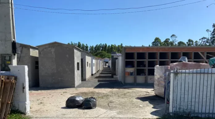 Vigilância Epidemiológica e Sanitária de Balneário Gaivota fazem ação nos Cemitérios após dia dos finados