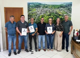 Matrículas de Vila São Cristóvão entregues a proprietários