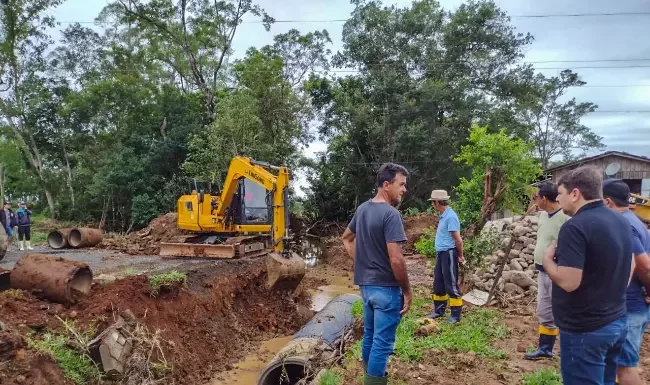Praia Grande atua na restauração de comunidades afetadas pelas chuvas