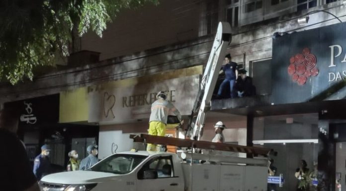 Empresário araranguaense que limpava calha é encontrado morto após levar choque elétrico