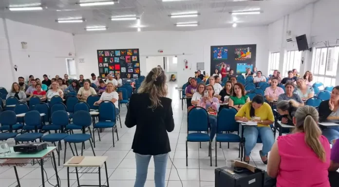 Agentes Comunitários de Saúde de Sombrio passam por capacitação