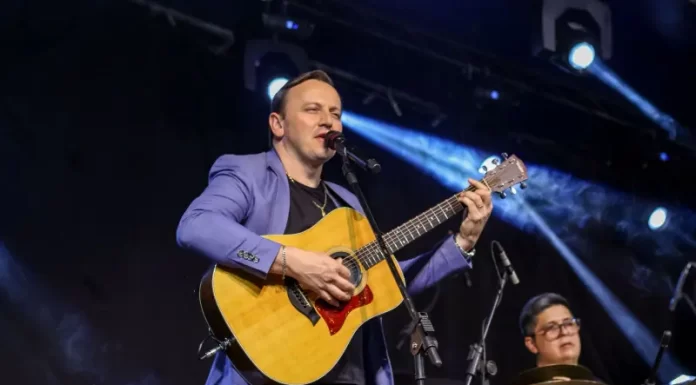 Natal dos Canyons contou com apresentações culturais e show do padre Ezequiel Dal Pozzo