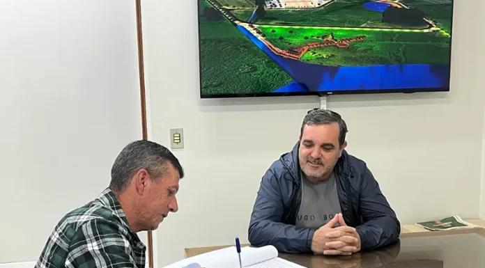 Convênio garante recursos do município à Associação dos Produtores Rurais de Maracujá e Pitaya de Santa Rosa do Sul