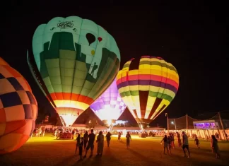 Balões iluminados, show de motos e atrações culturais em mais um final de semana do Natal dos Canyons