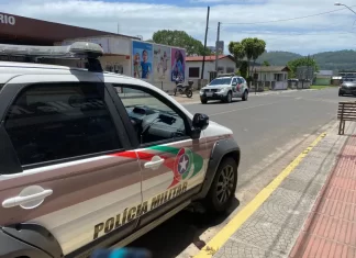 Crime brutal choca Santa Rosa do Sul: Mulher é esfaqueada no pescoço em plena luz do dia