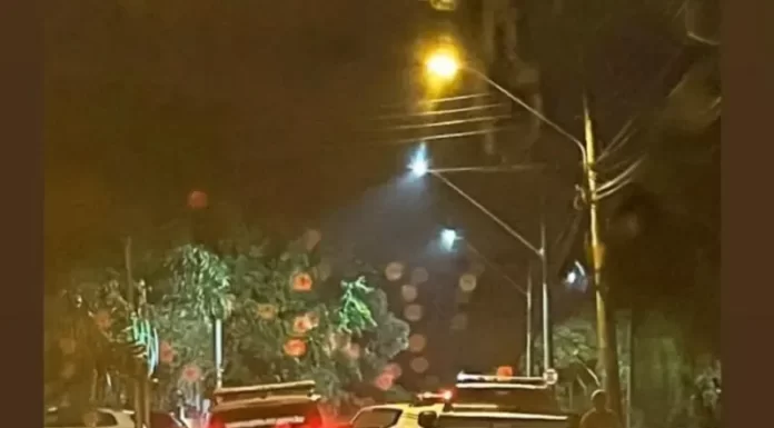 PM monta cerco no Morro dos Conventos após disparos de arma de fogo, um homem foi preso e pistola foi apreendida