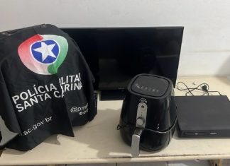 Ladrão é pego com a boca na botija em Araranguá