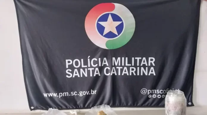 Operação da PM desarticula ponto de tráfico de drogas em Passo de Torres