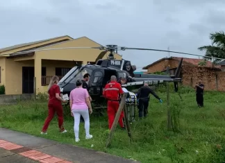 Helicóptero do SARASUL Realiza Atendimento em Balneário Gaivota e Chama Atenção da Comunidade