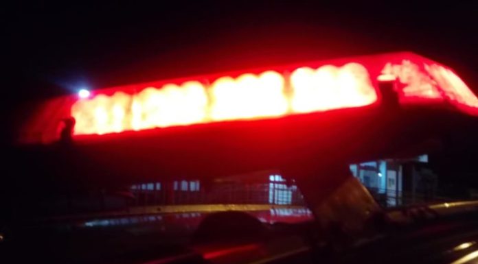 Dois homens ficam feridos em acidente envolvendo moto e bicicleta na SC 449
